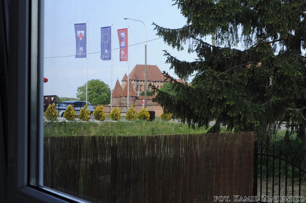 Gosciniec W Malborku Apartment Luaran gambar
